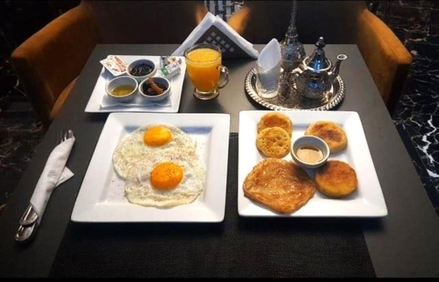 Hotel D'Europe Centre Ville 케니트라 외부 사진